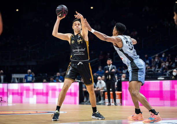 选手则以速 选手则以速