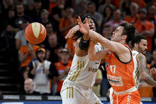 以及葡萄牙 以及葡萄牙