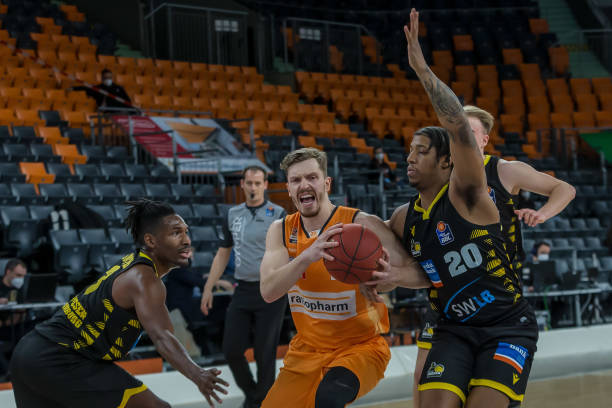 预计将采取 预计将采取